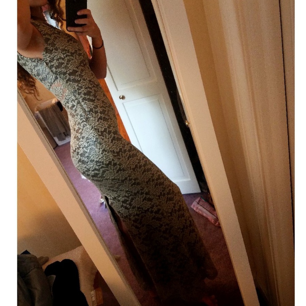 Allen Schwartz Gold Lace Dress - Picture 2 of 7